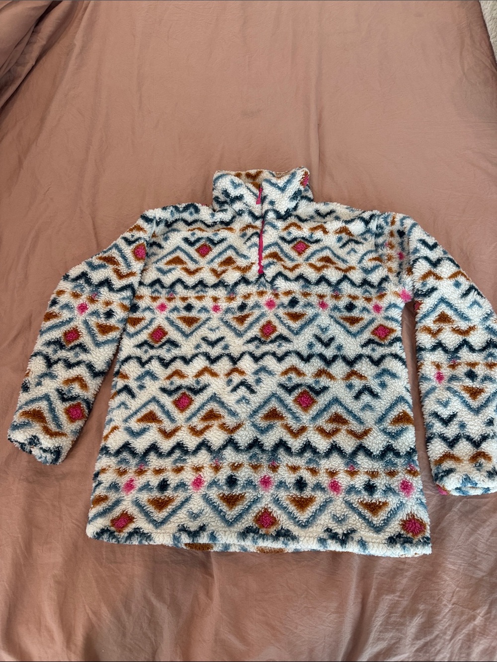 Eddie Bauer White Sherpa Pullover with Pink, Navy & Brown Geometric Pattern